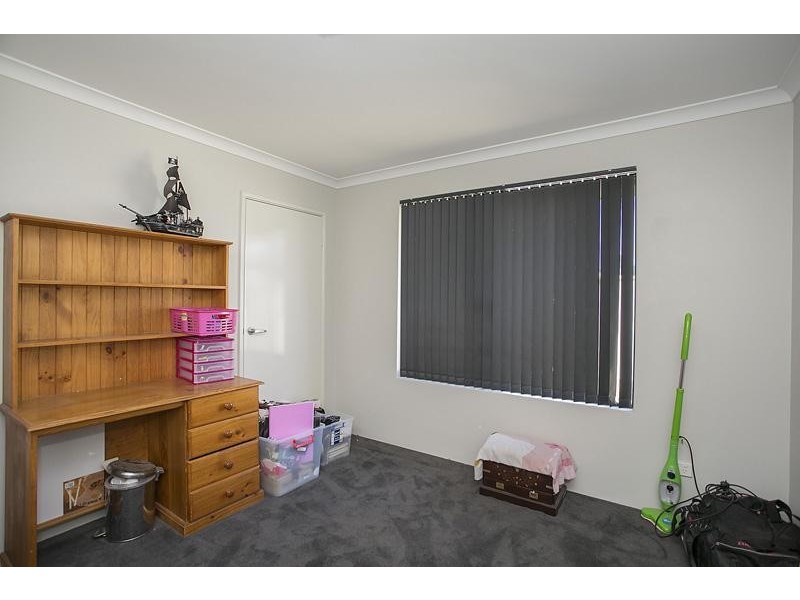 12 Hidcote Way, Pearsall WA 6065