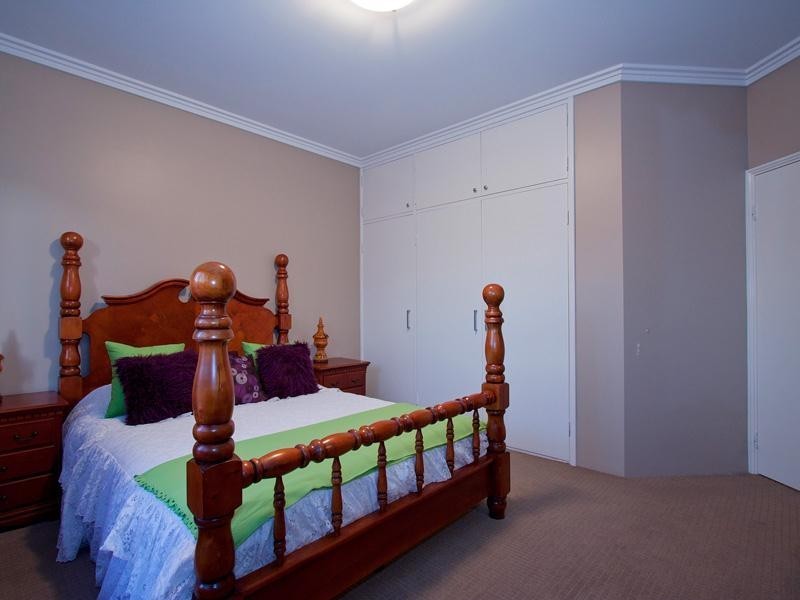 43 Coot Way, Tapping WA 6065