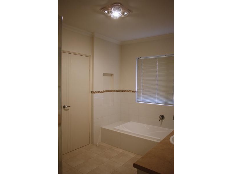 24 Matta Way, Pearsall WA 6065