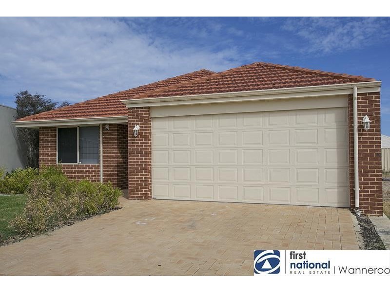 9 Karralea Way, Pearsall WA 6065