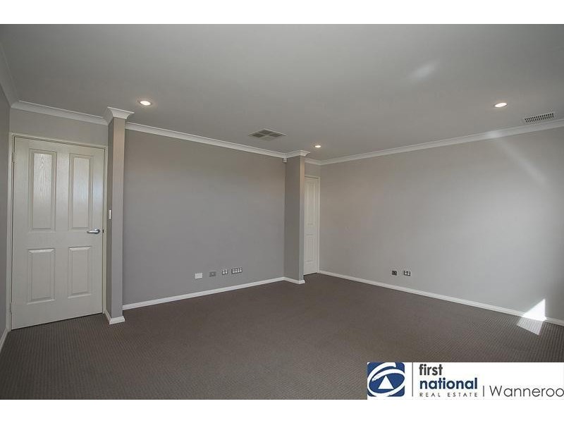 9 Karralea Way, Pearsall WA 6065