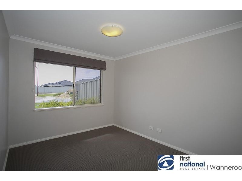 9 Karralea Way, Pearsall WA 6065