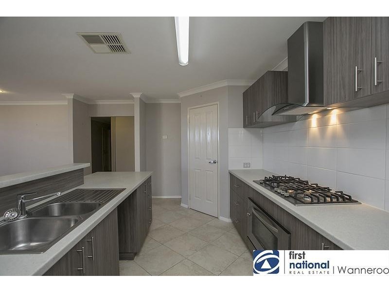 9 Karralea Way, Pearsall WA 6065