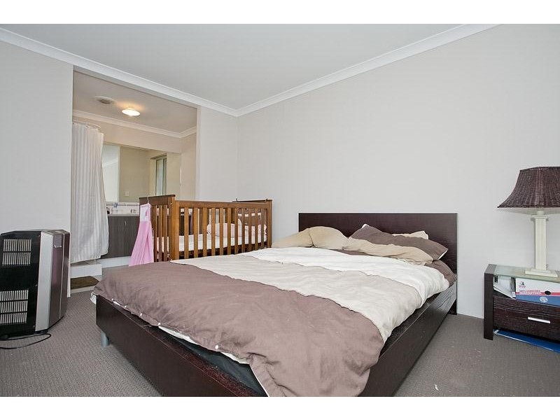 84 Kurrajong Boulevard, Banksia Grove WA 6031