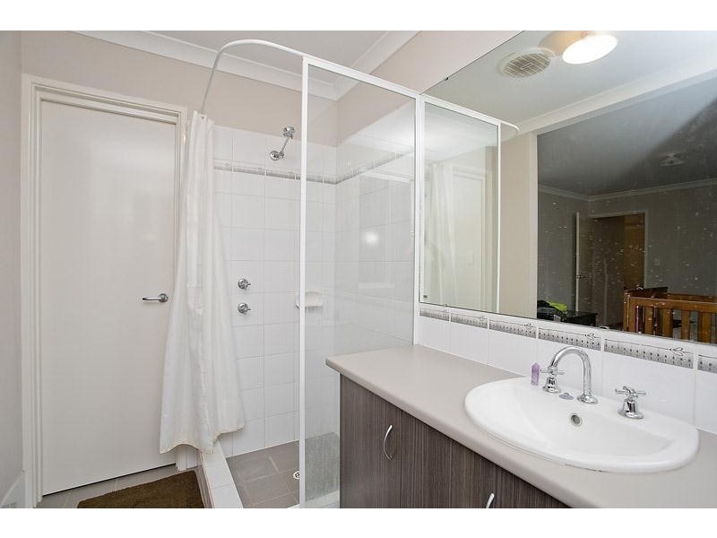 84 Kurrajong Boulevard, Banksia Grove WA 6031