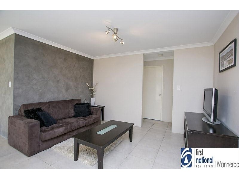 10 Mistletoe Drive, Banksia Grove WA 6031