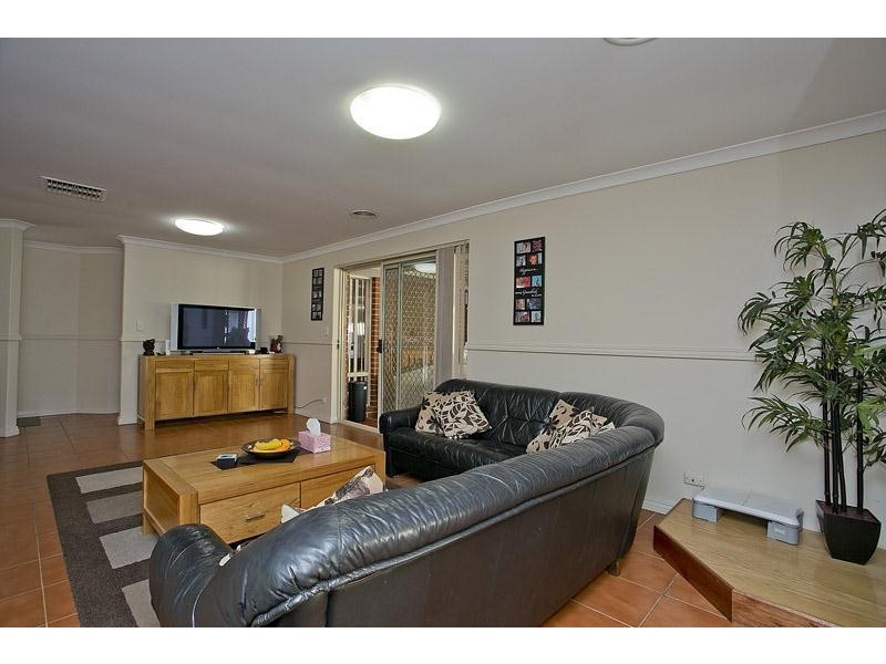 27 Jacob Close, Wanneroo WA 6065