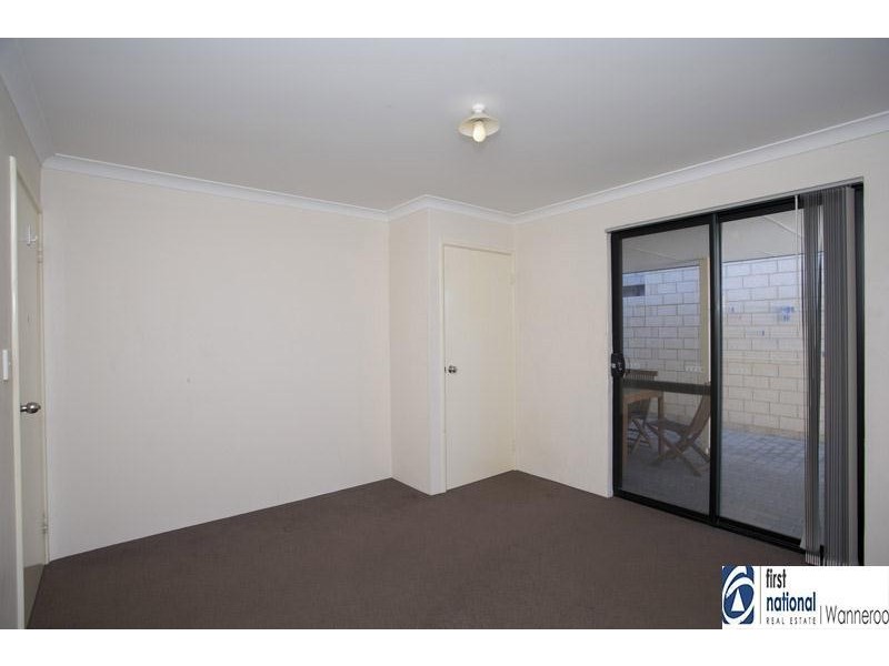 27 Fairvale Bend, Madeley WA 6065