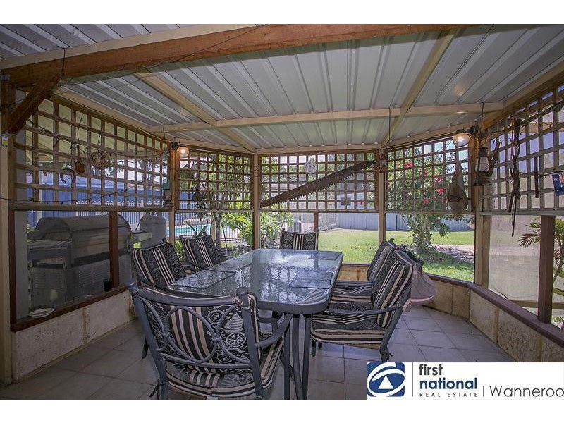 24 Blaxland Avenue, Two Rocks WA 6037