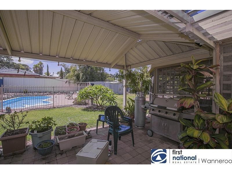 24 Blaxland Avenue, Two Rocks WA 6037