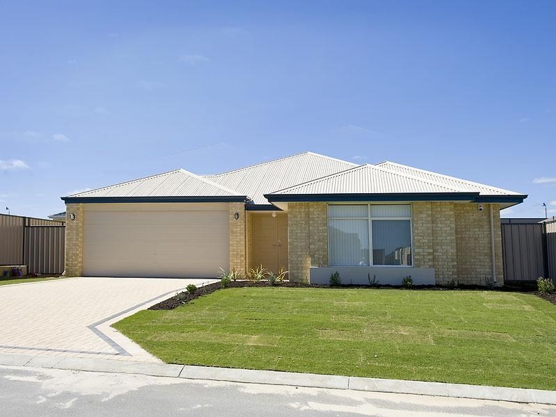 18 Berlin Drive, Wanneroo WA 6065