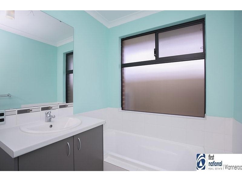 62 Abbey Green Road, Banksia Grove WA 6031