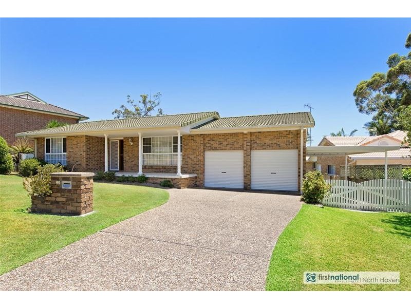 33 Waterview Crescent, West Haven NSW 2443