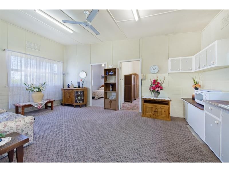60 Lord Street, Laurieton NSW 2443