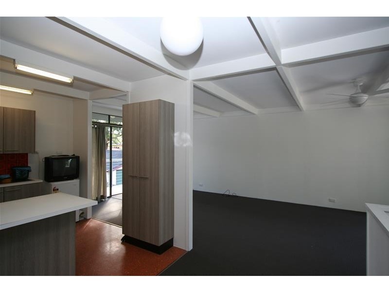 1 Leighton Close, North Haven NSW 2443