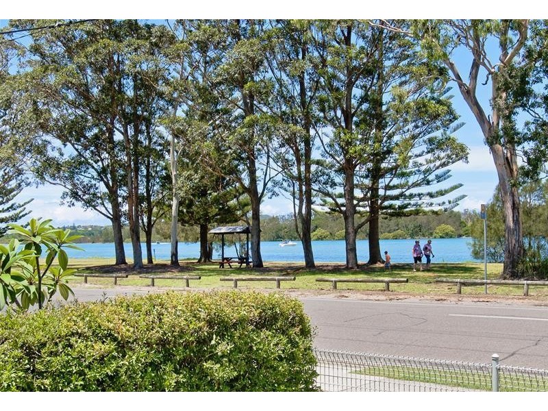 565 Ocean Drive, North Haven NSW 2443