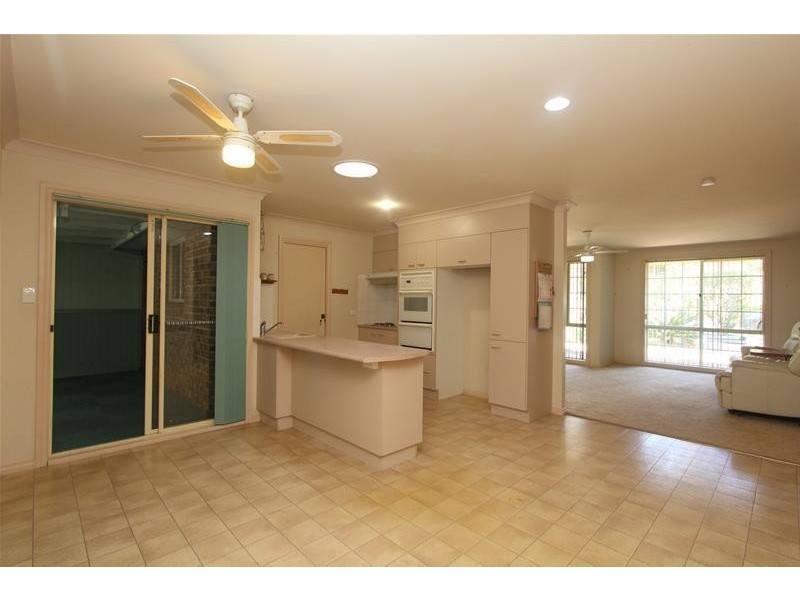 2/29 Koonwarra Street, Laurieton NSW 2443