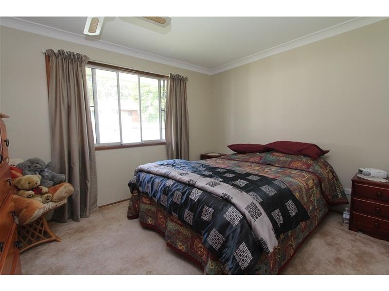 8 Kew Road, Laurieton NSW 2443