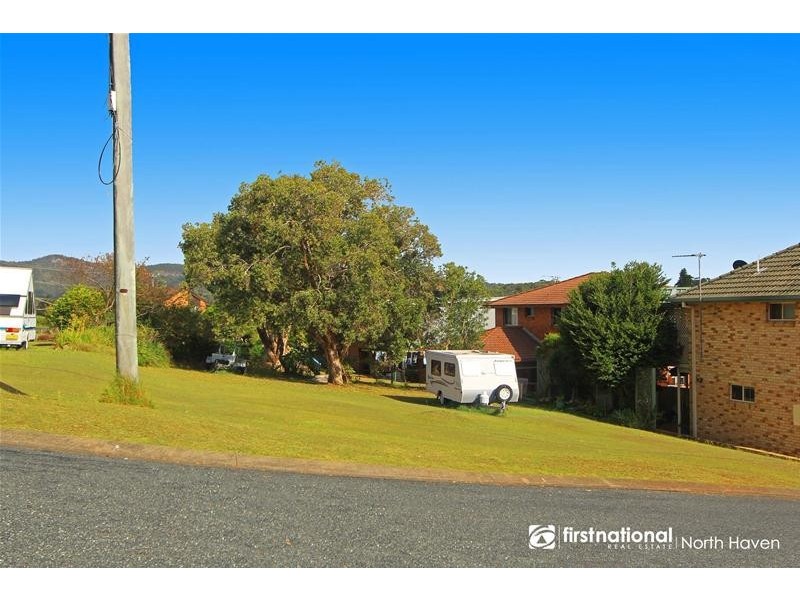 6 Graham Street, Bonny Hills NSW 2445
