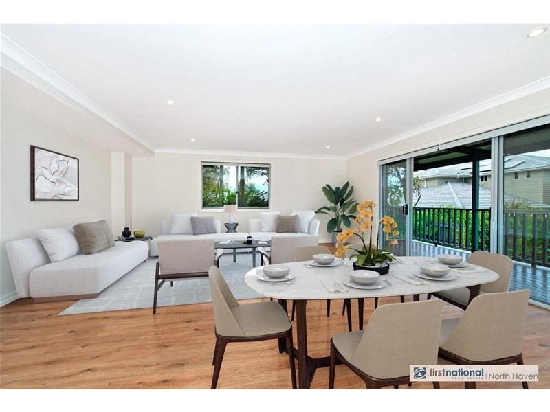 1560 Ocean Drive, Lake Cathie NSW 2445