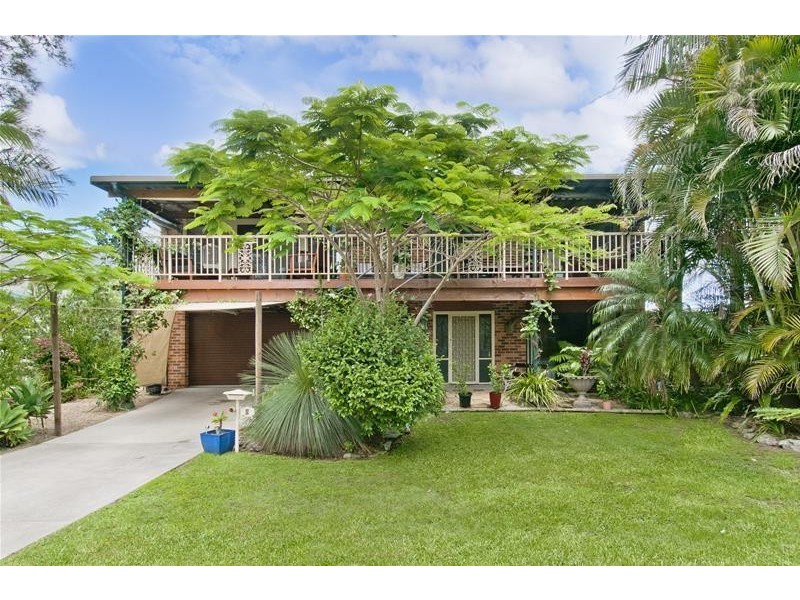 8 Short Street, Laurieton NSW 2443