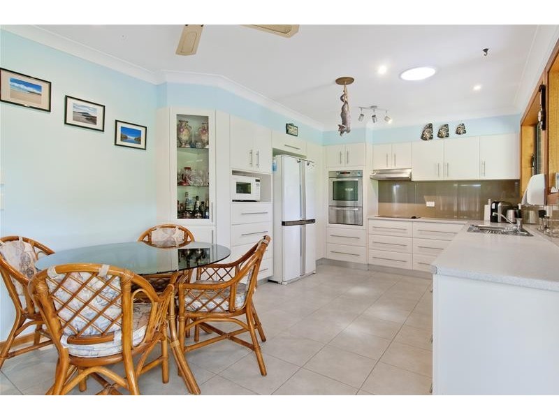 8 Short Street, Laurieton NSW 2443