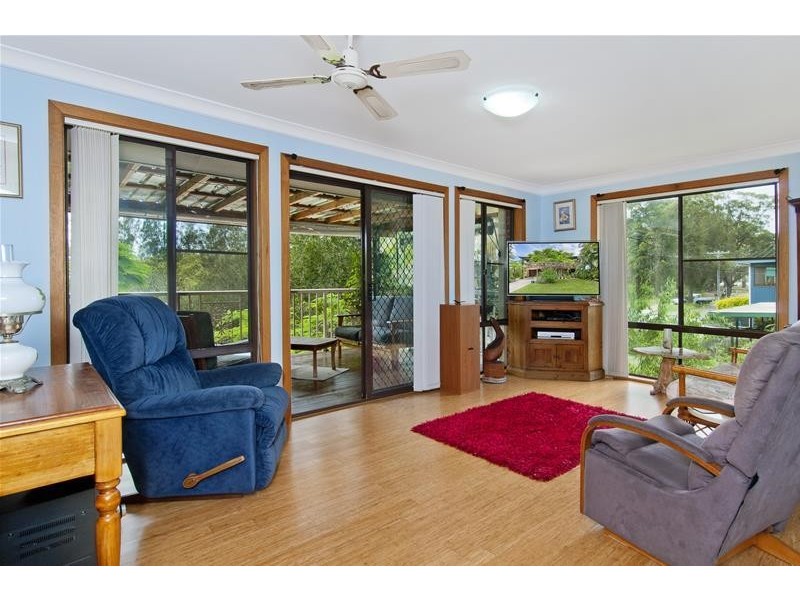 8 Short Street, Laurieton NSW 2443