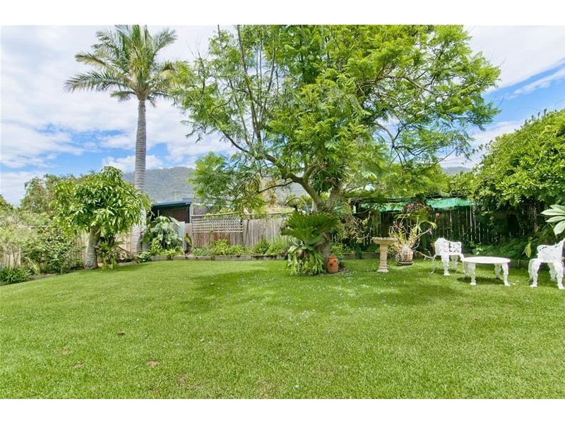 8 Short Street, Laurieton NSW 2443