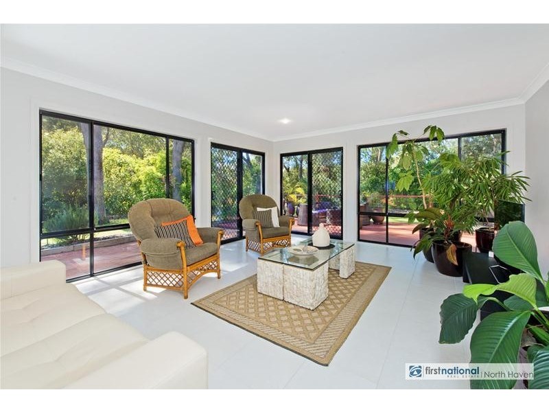 9 Driftwood Court, Bonny Hills NSW 2445
