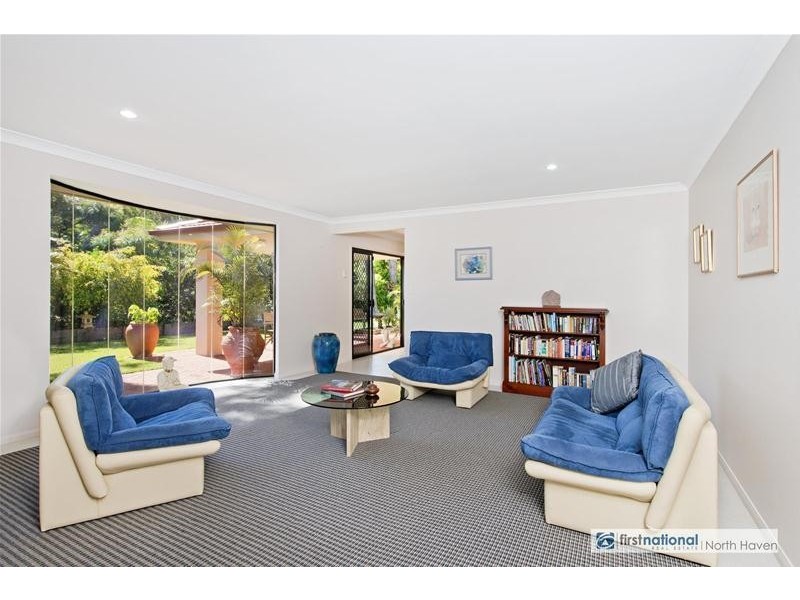9 Driftwood Court, Bonny Hills NSW 2445