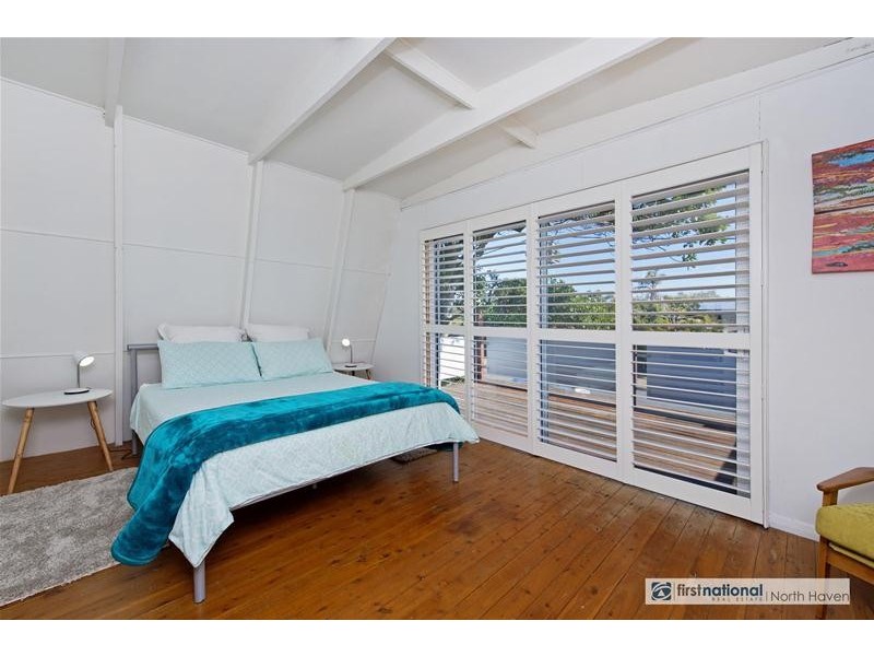 3 Boodgery Street, Lake Cathie NSW 2445