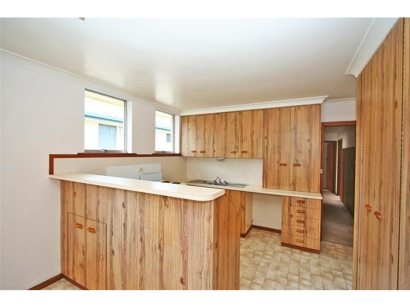 38 The Parade, North Haven NSW 2443