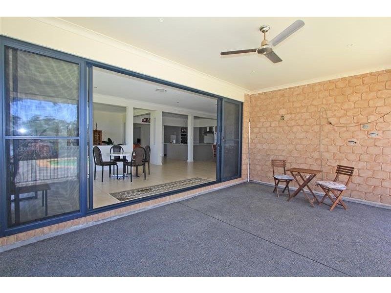 8 Glider Spur, Kew NSW 2439