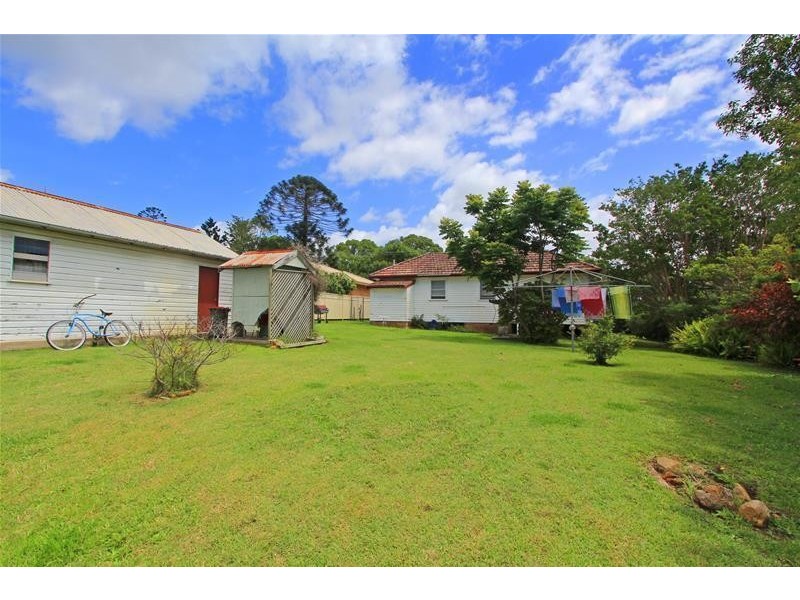 8 Laurie Street, Laurieton NSW 2443