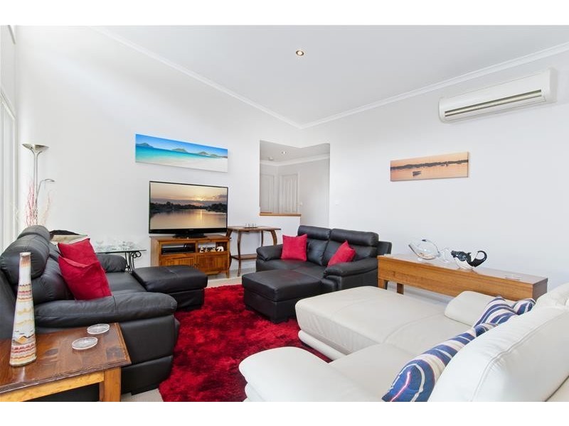 5 Moss Court, Bonny Hills NSW 2445