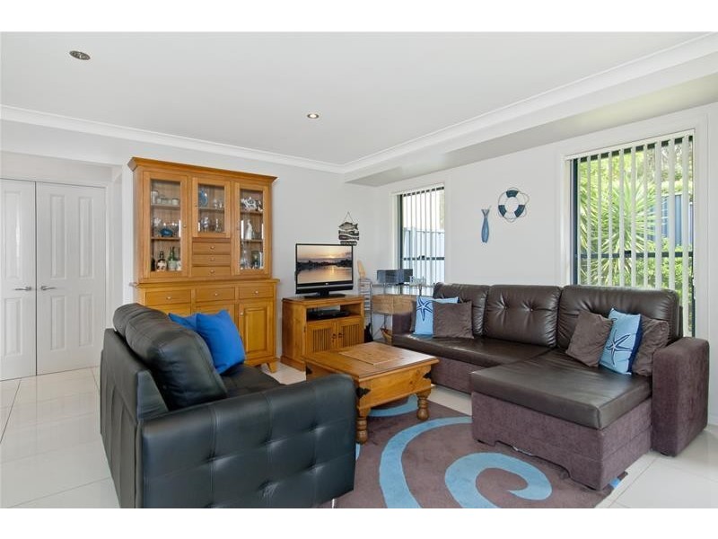 5 Moss Court, Bonny Hills NSW 2445