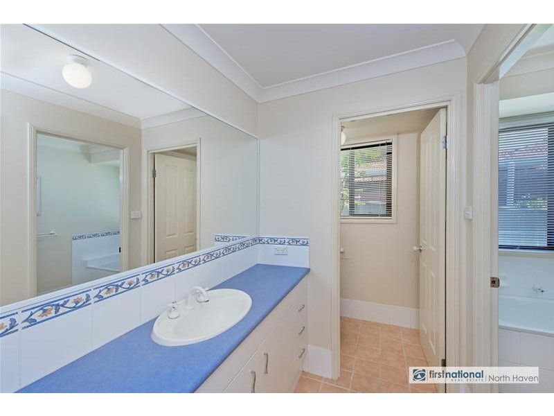 3 St Kitts Way, Bonny Hills NSW 2445