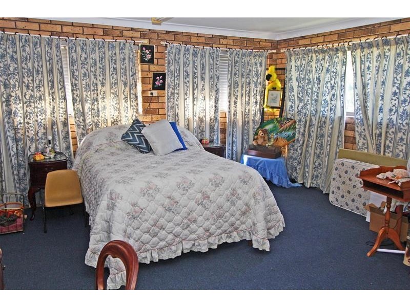 25 Peach Grove, Laurieton NSW 2443