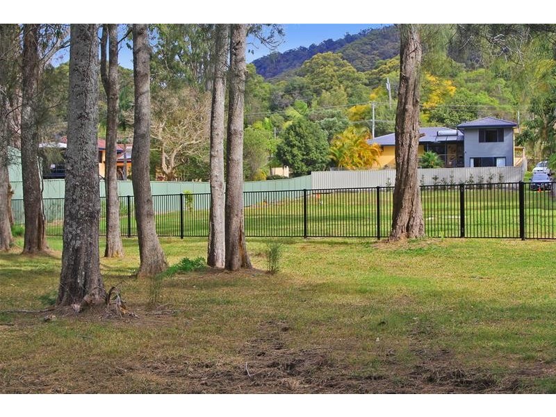 371B Ocean Drive, Laurieton NSW 2443