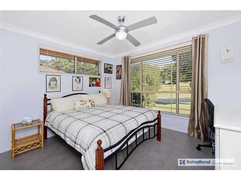 4 Bass Avenue, Laurieton NSW 2443