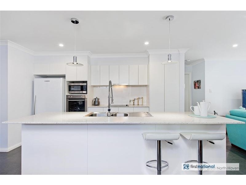 21B Investigator Way, Laurieton NSW 2443