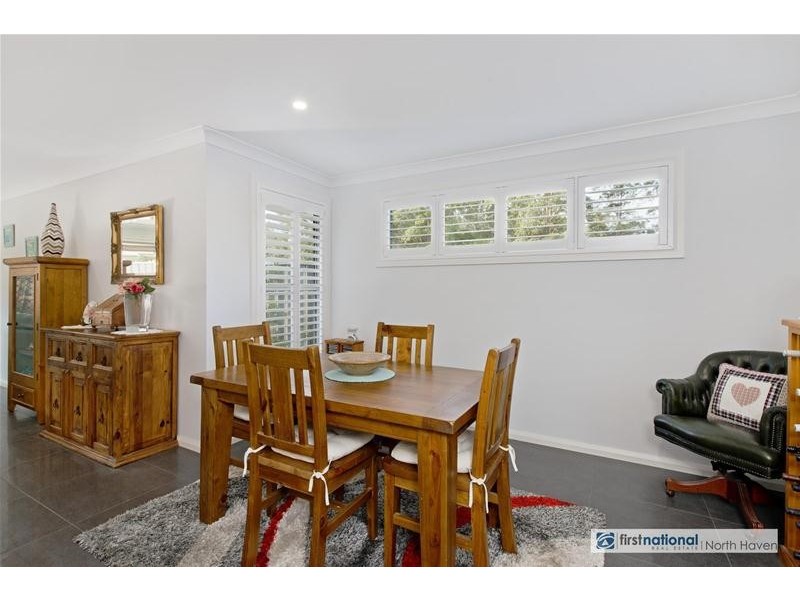 21B Investigator Way, Laurieton NSW 2443