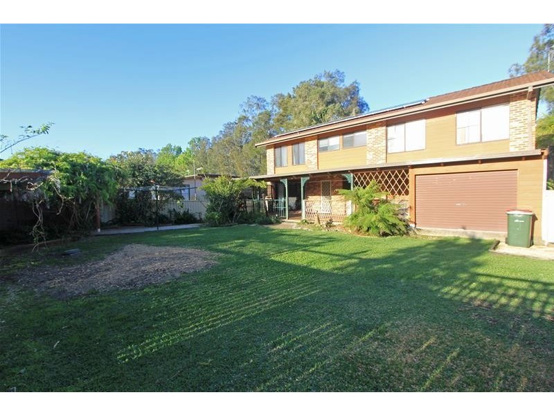 8 Short Street, Laurieton NSW 2443