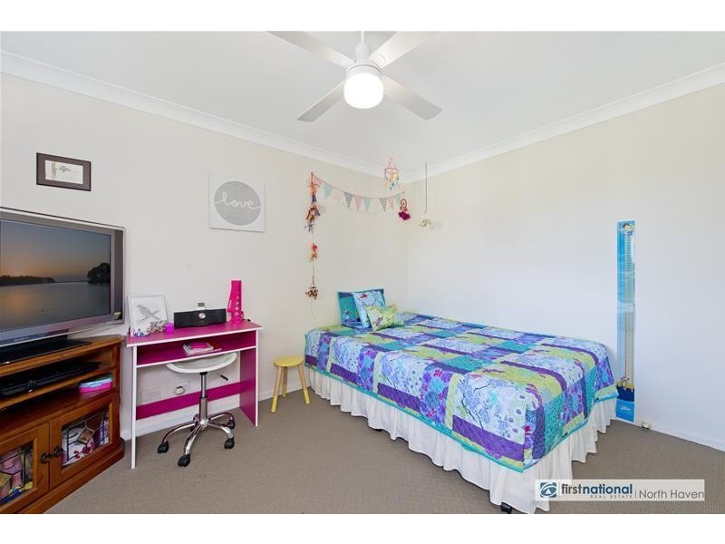 8 Teal Close, Laurieton NSW 2443