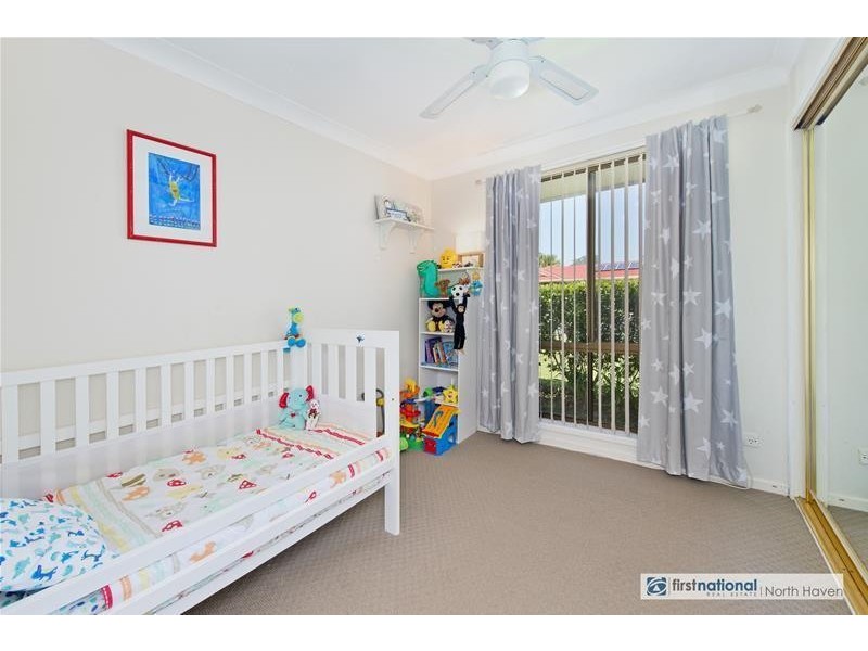 8 Teal Close, Laurieton NSW 2443