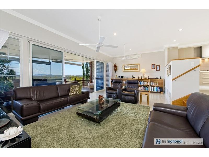 33 Admirals Circle, Laurieton NSW 2443