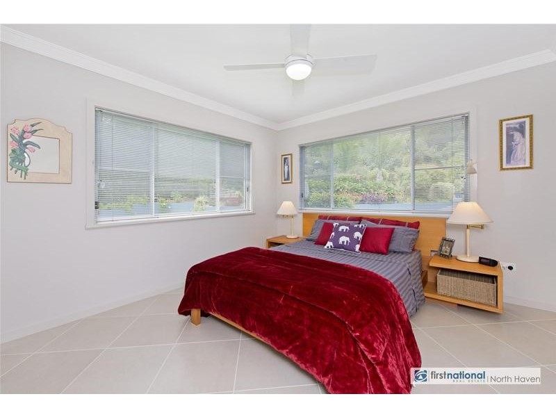 33 Admirals Circle, Laurieton NSW 2443