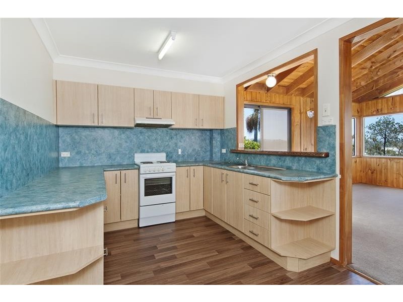 8 First Avenue, Bonny Hills NSW 2445