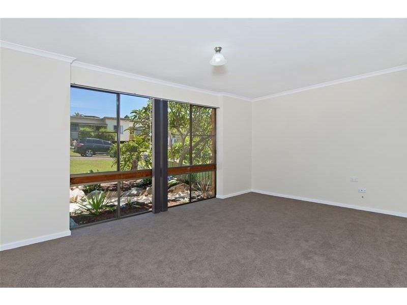 8 First Avenue, Bonny Hills NSW 2445