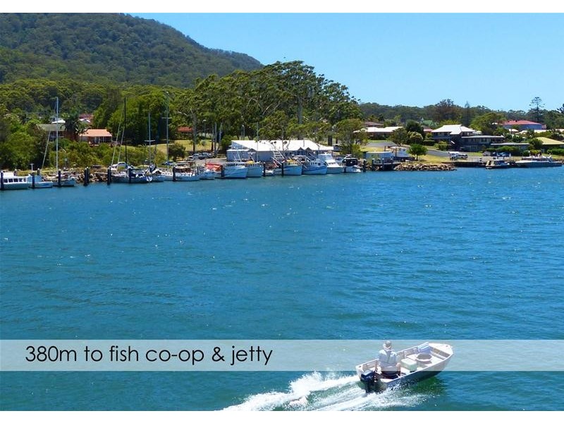 2/60 Lord Street, Laurieton NSW 2443